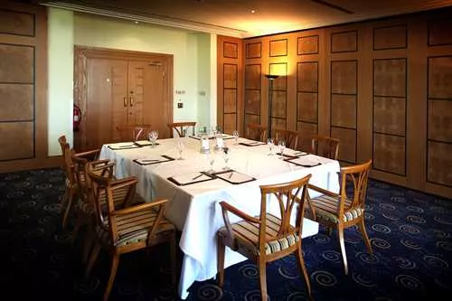 Fairways Suite Three 1 room hire layout at The Oxfordshire Golf Hotel & Spa
