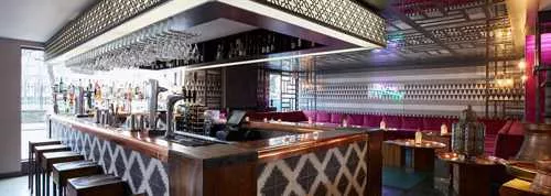 Bar