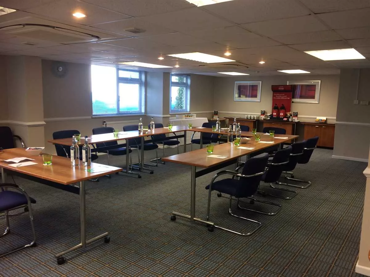 Cardinal suite at Holiday Inn Ipswich in Ipswich