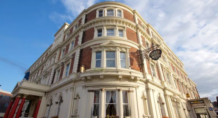 The Queen at Chester Hotel | Premier Collection by Best Western
