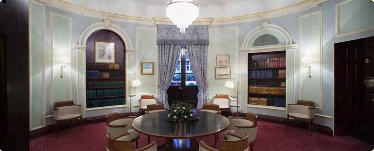 Oval Room at The Caledonian Club in Belgravia