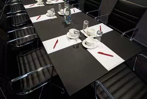 Dolman Lounge 2 & 3