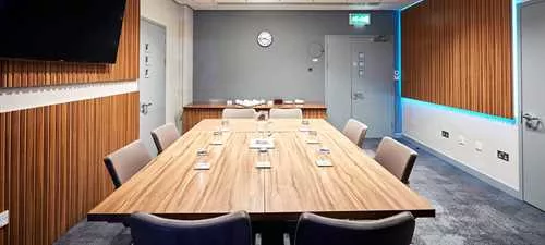 Exec Room 9