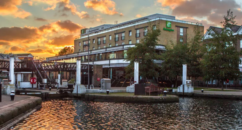 Holiday Inn London Brentford Lock