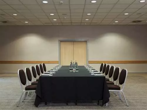 Berkshire Suite 1 1 room hire layout at Holiday Inn Maidenhead/Windsor