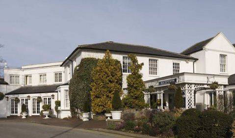 Mercure St Albans Noke Hotel Christmas Party Venue Mercure St Albans Noke Hotel Watford Road