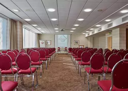 Dunraven 1 room hire layout at Future Inn Cardiff