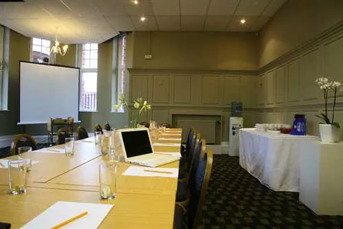 Alcester Suite