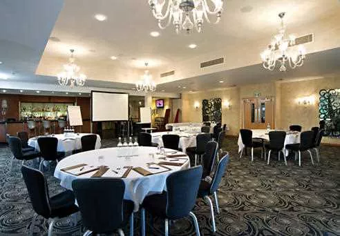 Symak Suite 1 room hire layout at Pinewood Hotel