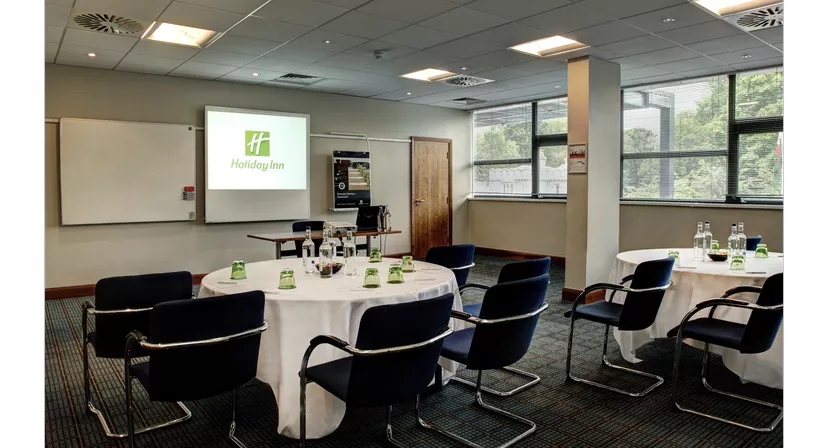 Holiday Inn Cardiff City Centre