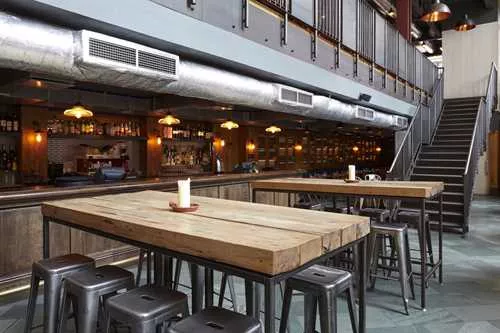 Bar