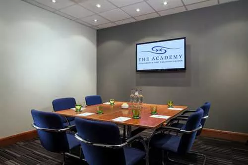 Keble 1 room hire layout at Holiday Inn London Regent's Park