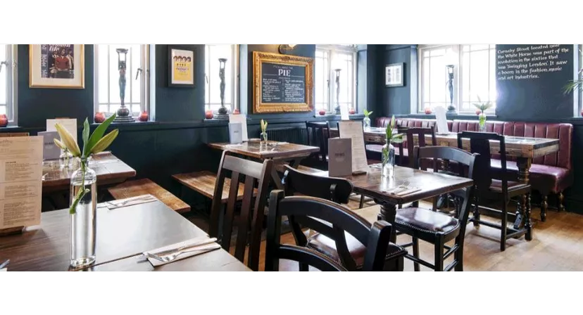 The White Horse, Newburgh Street