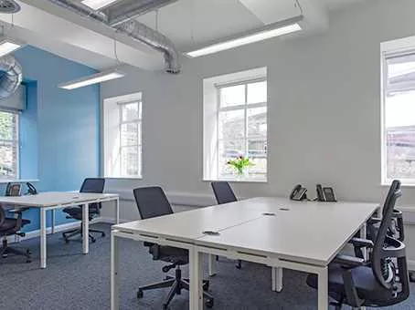 CM 310 1 room hire layout at Regus Halifax, Fearnley Mill