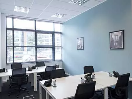 Saint Hywel 1 room hire layout at Regus Cardiff Bay