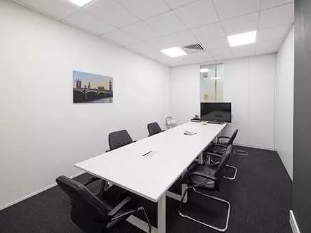 York 1 room hire layout at Regus Reading Thames Valley Park