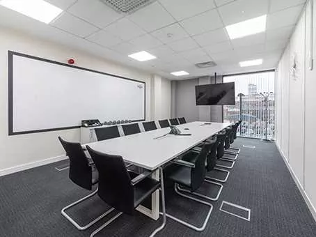 Seamus Heaney Room 1 room hire layout at Regus Belfast City Centre
