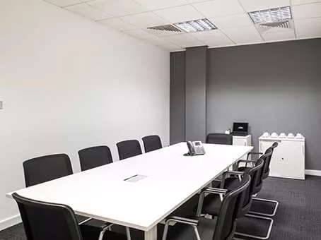 305/313 - Tyne Bridhe 1 room hire layout at Regus Newcastle Quayside