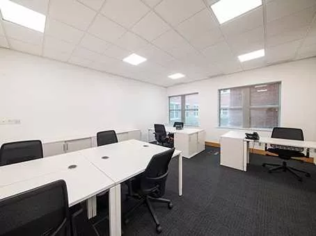 (HD) Lulsgate 1 room hire layout at Regus Luton Capability Green