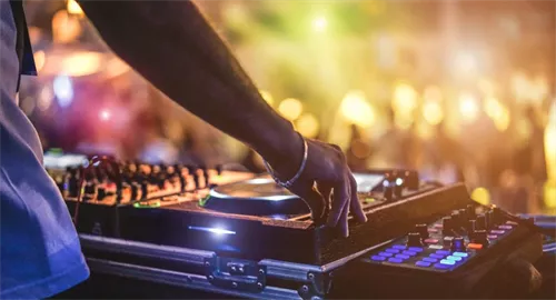 Disco Christmas Parties 2025 at DoubleTree By Hilton Glasgow Central