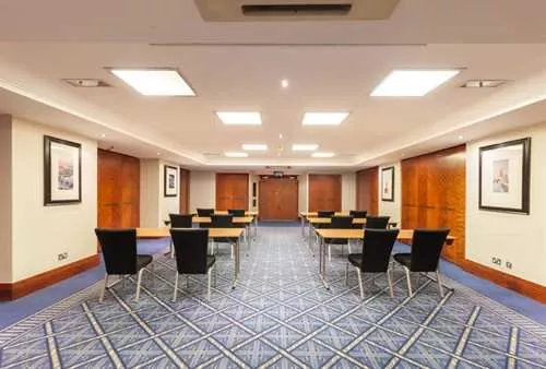 Monument Suite