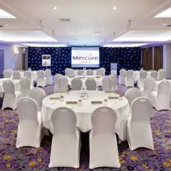 Halliwell Suite 1 room hire layout at Mercure London Watford Hotel