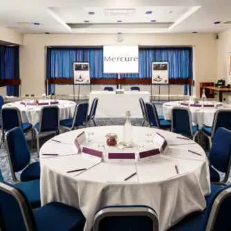 Harewood Suite 1 room hire layout at Mercure Wetherby Hotel