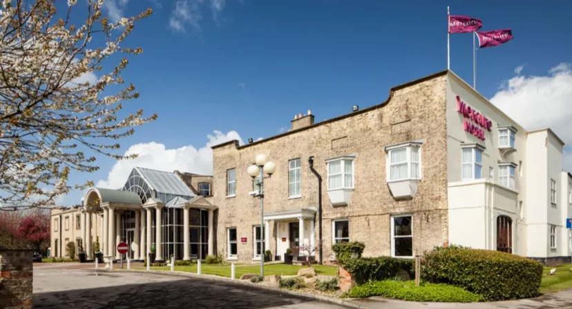 Mercure York Fairfield Manor Hotel