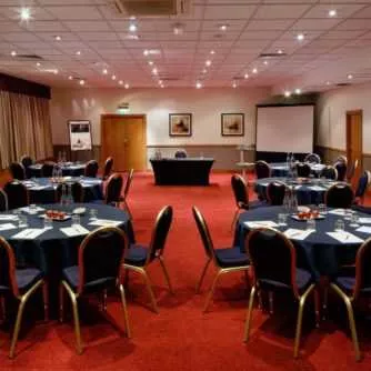 Park View 1 room hire layout at Mercure Maidstone Great Danes Hotel