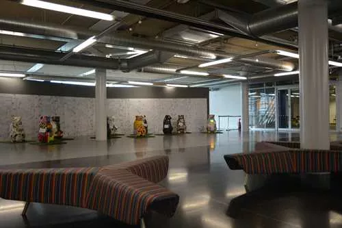 CONCOURSE