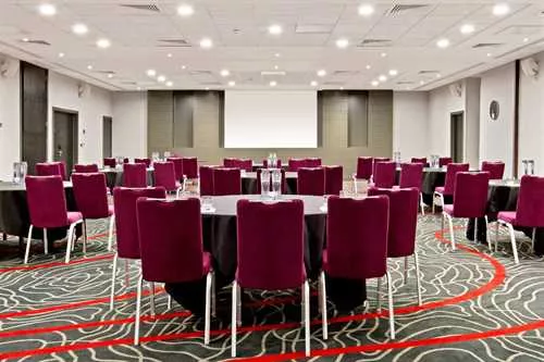 Victoria Suite 1 room hire layout at Park Inn by Radisson Manchester City Centre