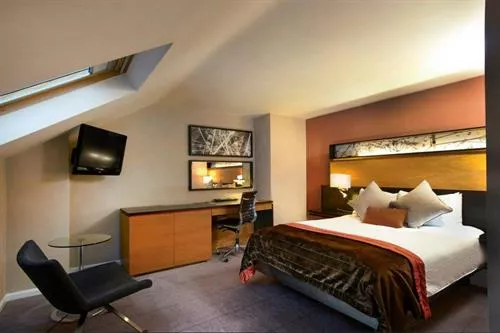Hilton East Midlands Airport Hotel