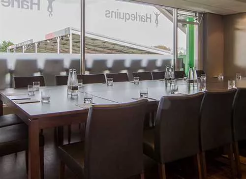 Single Executive Box