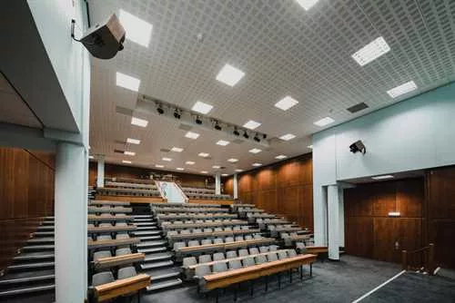 King Alfred Chamber 1 room hire layout at Guildhall Winchester