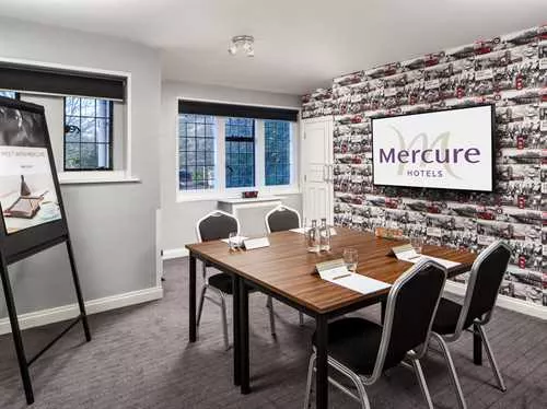 Park Mews 1 room hire layout at Mercure Tunbridge Wells Hotel