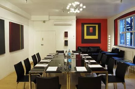 London Art House
