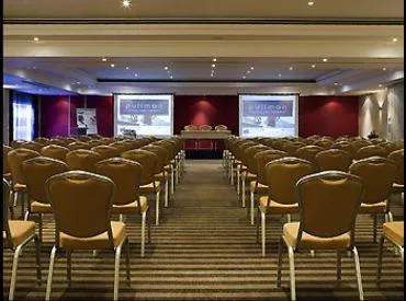 Hotel Pullman Brussels Airport