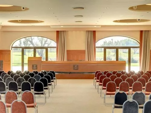 DoubleTree Golf Resort by Hilton Hotel Acaya - Lecce