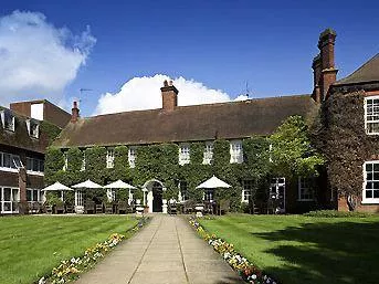 Bush Hotel Farnham
