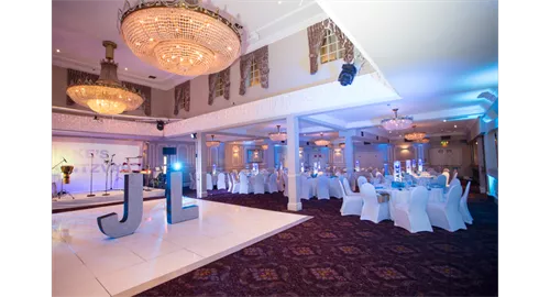 Festive Afternoon Tea 2025 at London Chigwell Prince Regent Hotel | Signature Collection by Best Western