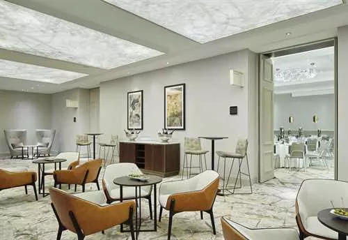 Pimrose Hill Foyer
