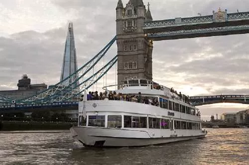 Erasmus 1 room hire layout at City Cruises London