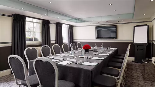 Bloomsbury Suite at The Montague On The Gardens