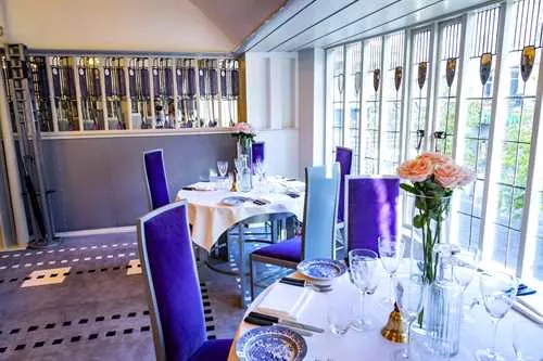 The Gallery 1 room hire layout at Mackintosh at the Willow