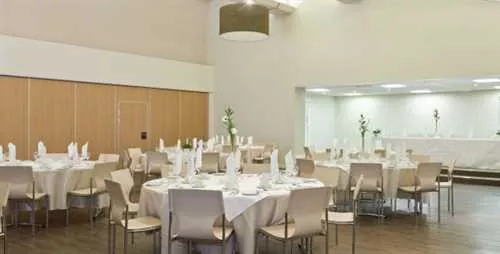 Lloyd Thomas Dining Hall