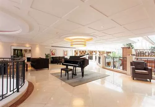 Mezzanine Lounge (Semi-Private)