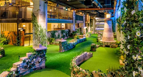 Swingers Crazy Golf - City, City of London Christmas Parties 2024