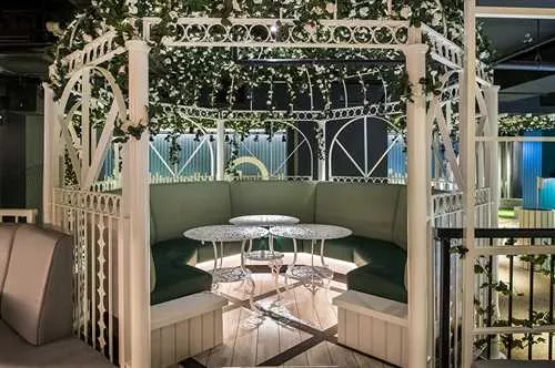 Pergolas 1 room hire layout at Swingers Crazy Golf - West End