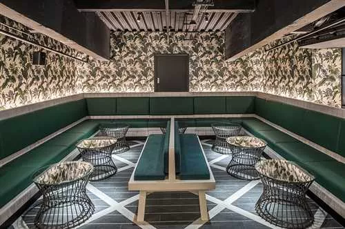 Palm Lounge 1 room hire layout at Swingers Crazy Golf - West End