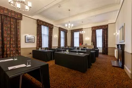 Nairn at Station Hotel Aberdeen